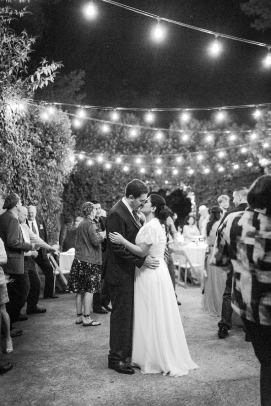 romantic-wedding-under-the-trees