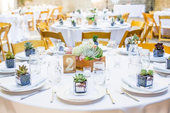 romantic-wedding-under-the-trees