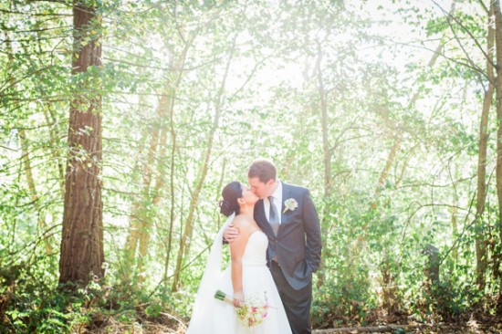 romantic-wedding-under-the-trees