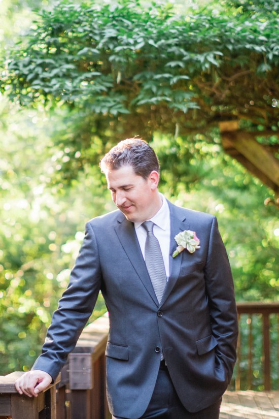 romantic-wedding-under-the-trees