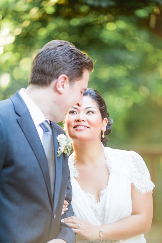 romantic-wedding-under-the-trees