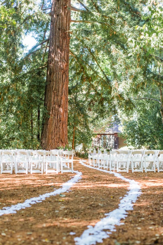 romantic-wedding-under-the-trees