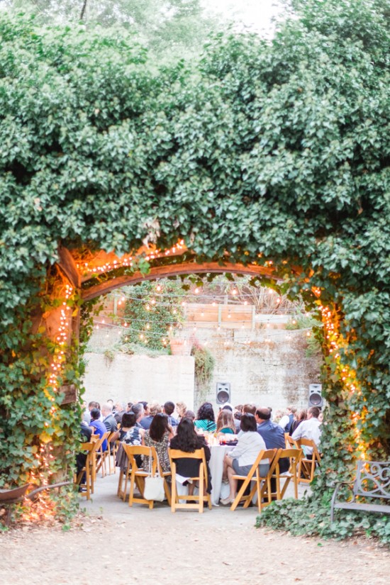 romantic-wedding-under-the-trees