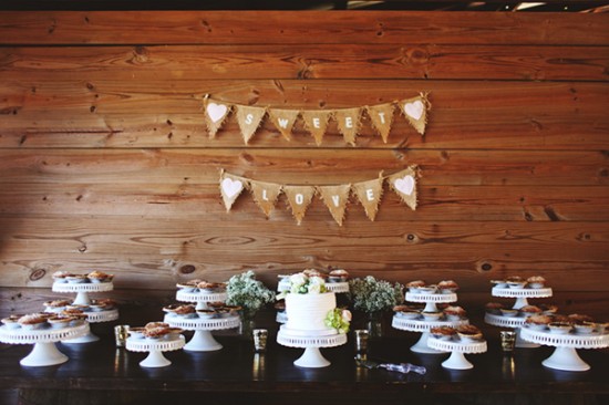 soft-southern-vintage-wedding