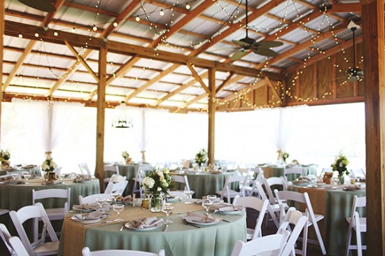 soft-southern-vintage-wedding