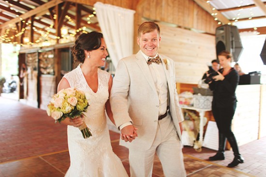 soft-southern-vintage-wedding