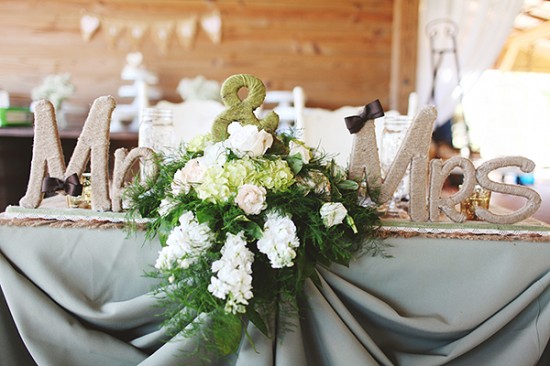 soft-southern-vintage-wedding