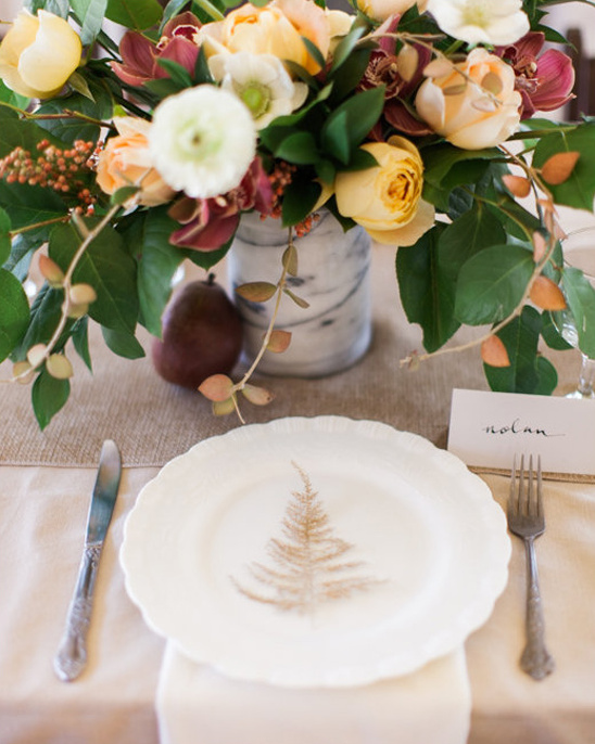 simple and elegant table setting