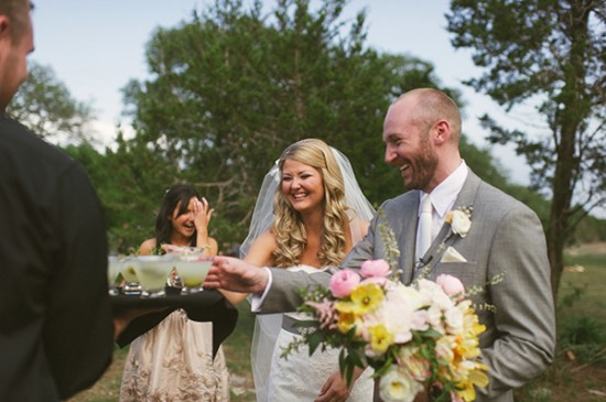 vintage-reception-with-steal-worthy
