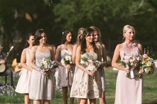 vintage-reception-with-steal-worthy