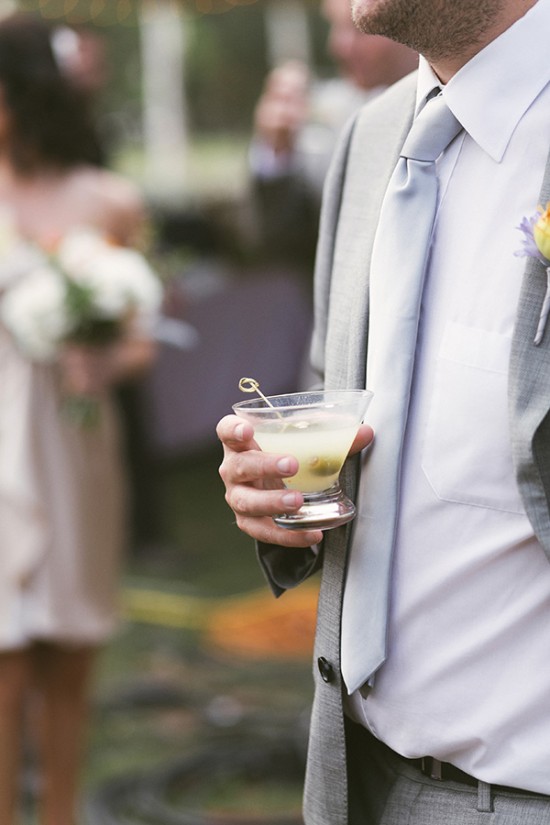 vintage-reception-with-steal-worthy