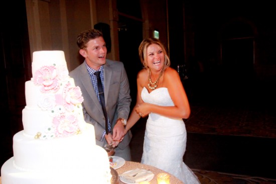 300-plus-wedding-made-intimately-cozy