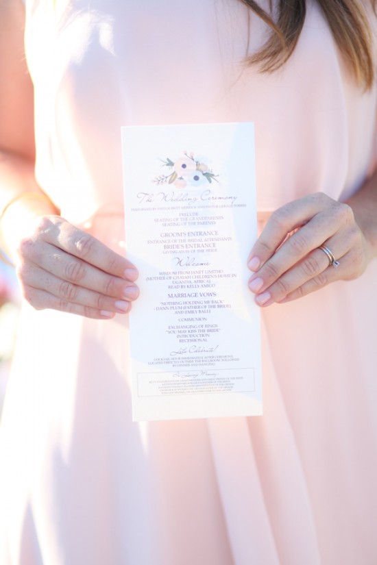 300-plus-wedding-made-intimately-cozy