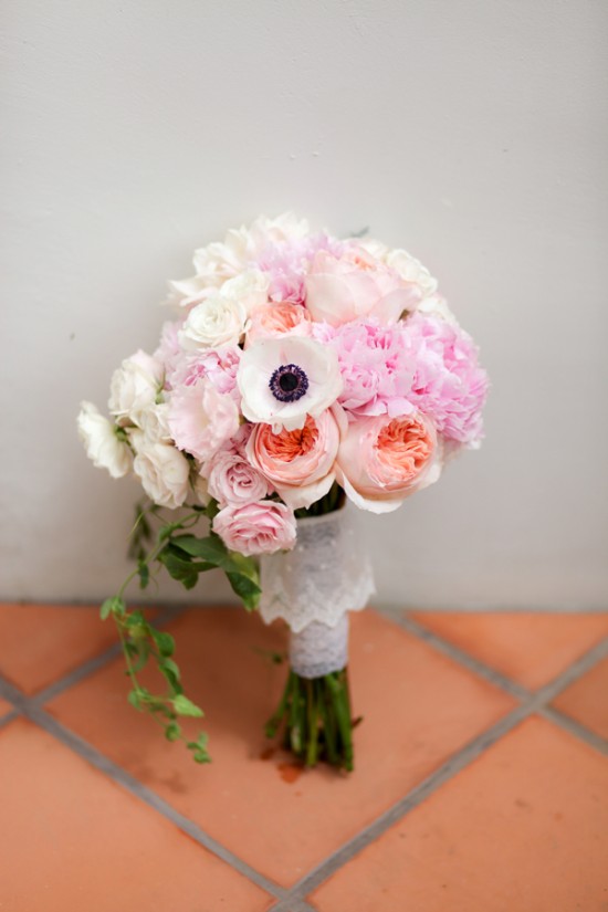 300-plus-wedding-made-intimately-cozy