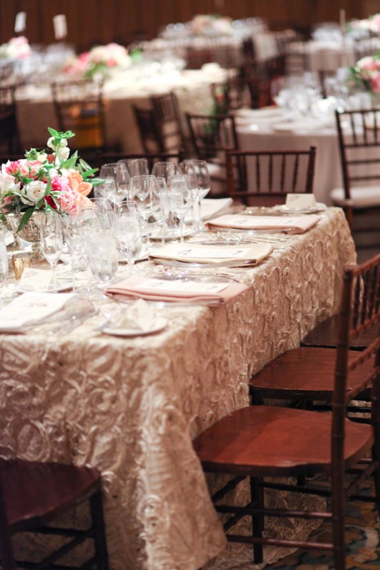 300-plus-wedding-made-intimately-cozy