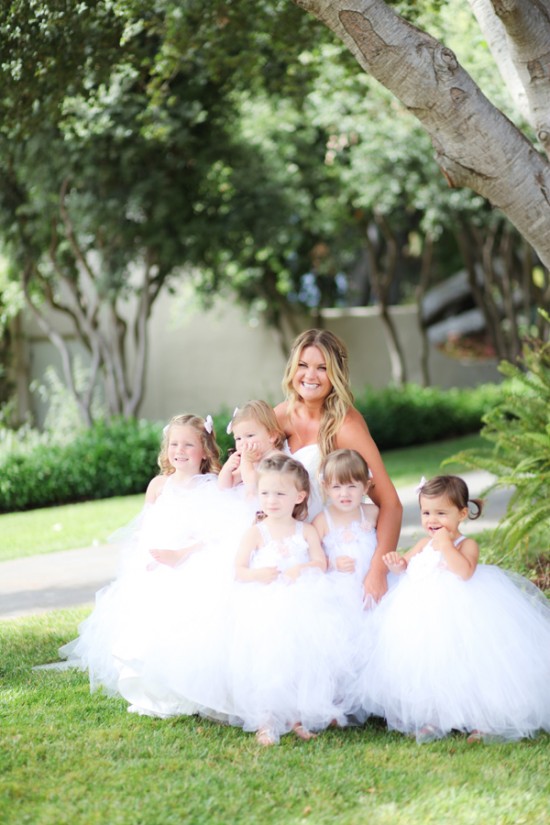 300-plus-wedding-made-intimately-cozy
