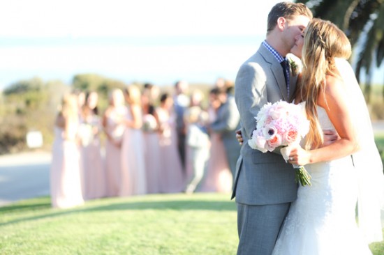 300-plus-wedding-made-intimately-cozy