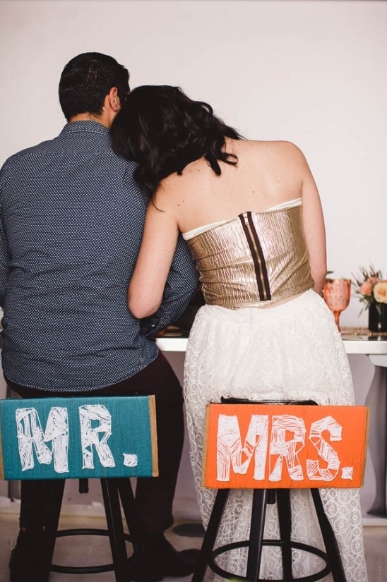 DIY mr and mrs signs