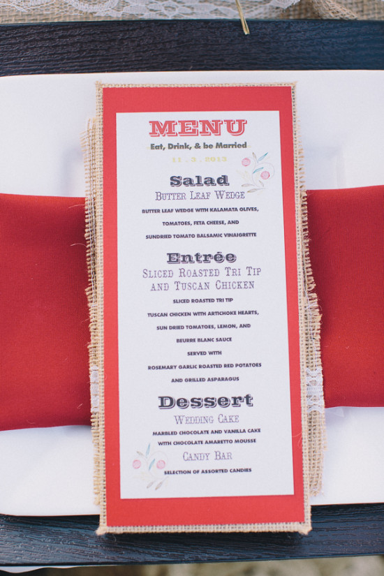 country-burlap-and-lace-wedding