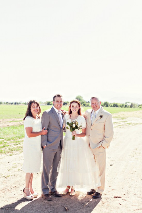 diy-your-wedding-in-a-field