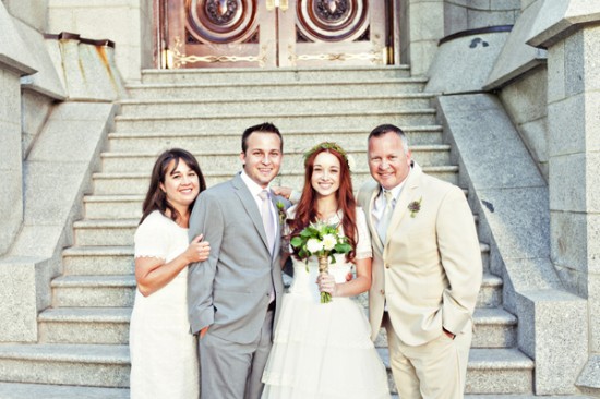 diy-your-wedding-in-a-field
