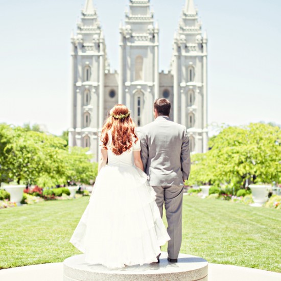 diy-your-wedding-in-a-field