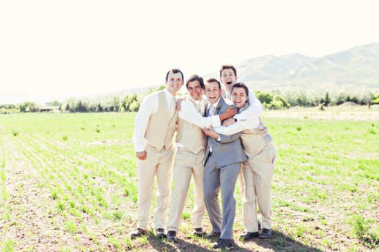 diy-your-wedding-in-a-field