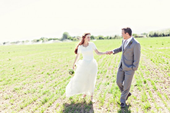 diy-your-wedding-in-a-field