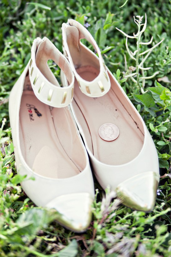 diy-your-wedding-in-a-field