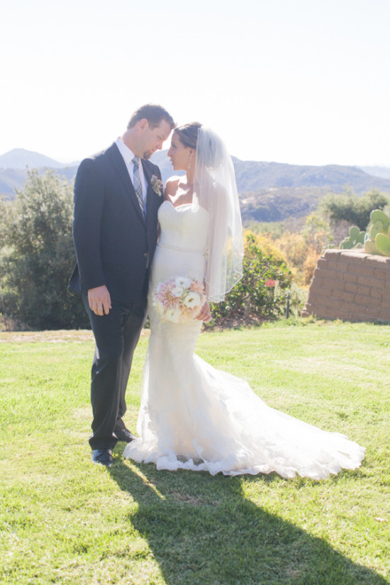 elegant-wedding-with-a-little-bit-of