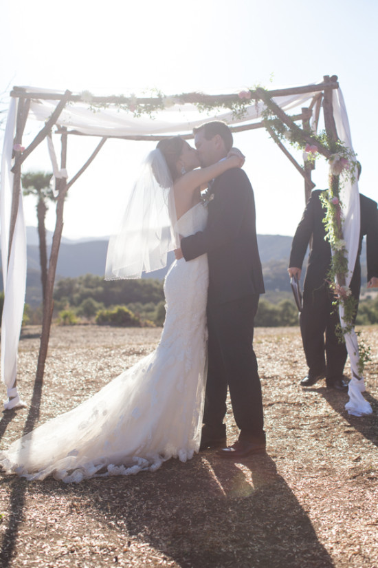elegant-wedding-with-a-little-bit-of