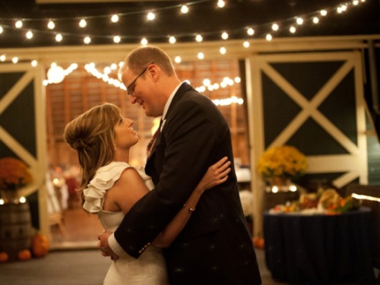fall-wine-country-wedding-in-virgina