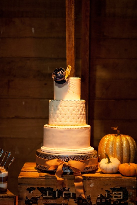 fall-wine-country-wedding-in-virgina