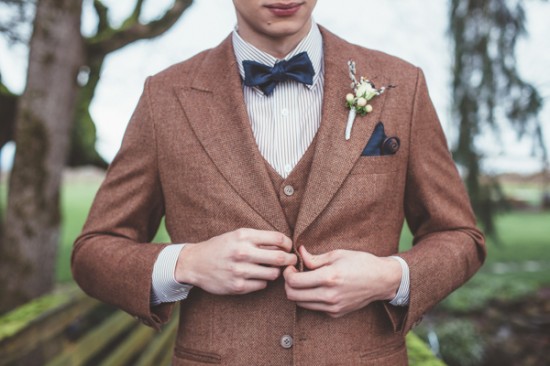 give-the-groom-a-real-cake