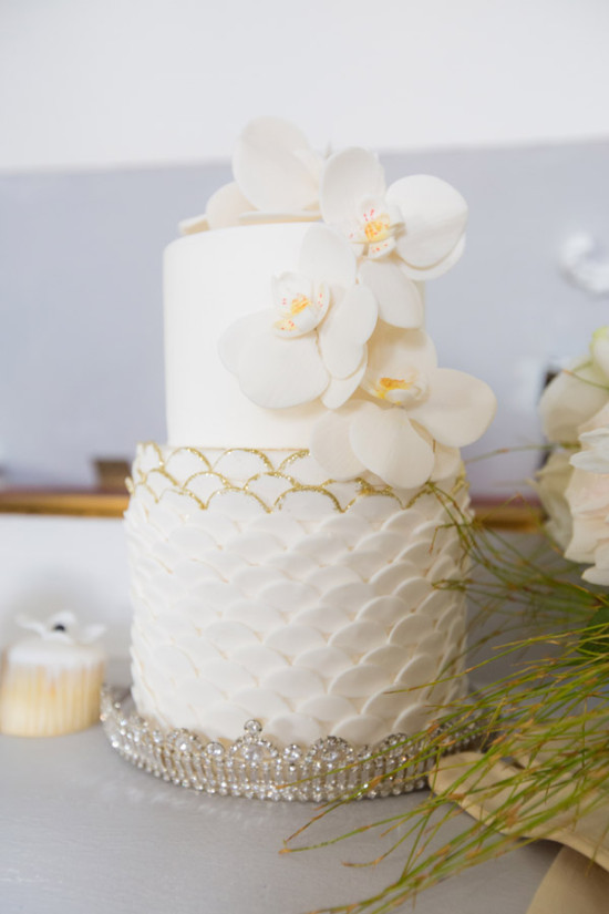 how-to-audrey-up-your-wedding-look