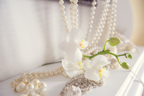 how-to-audrey-up-your-wedding-look