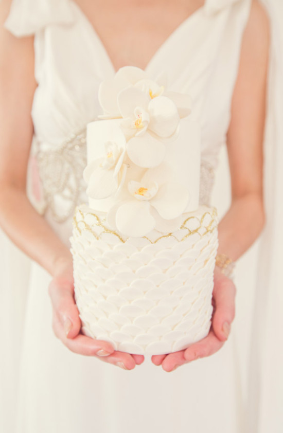 how-to-audrey-up-your-wedding-look