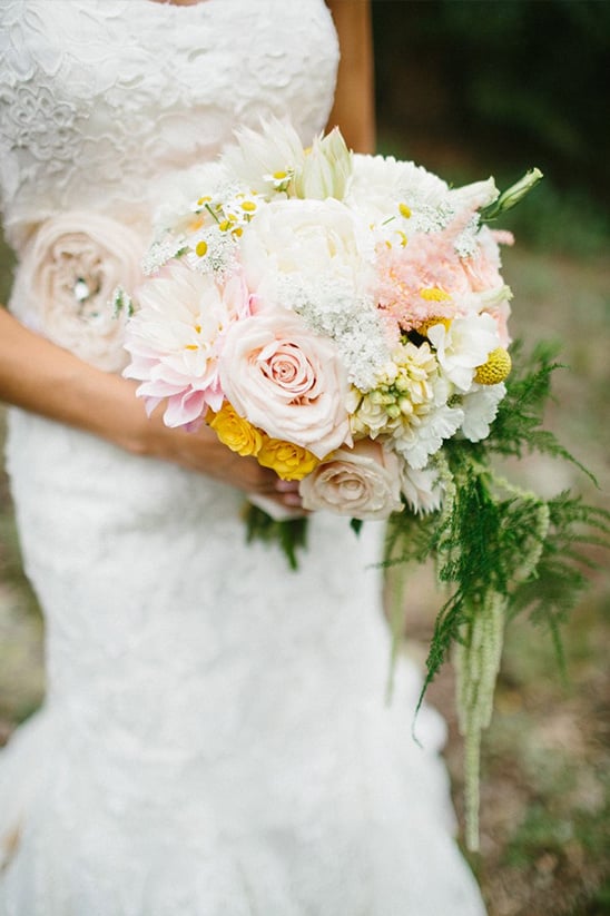 spring time wedding bouquet