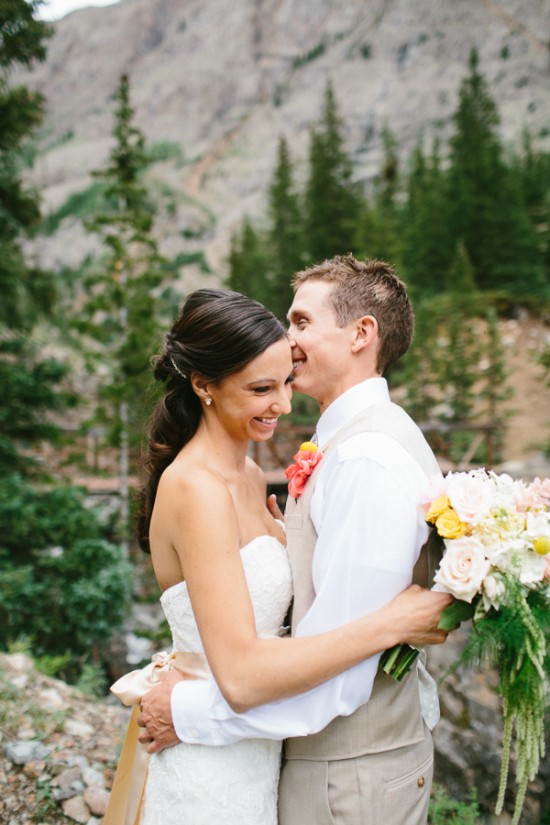 no-cellphone-service-colorado-wedding
