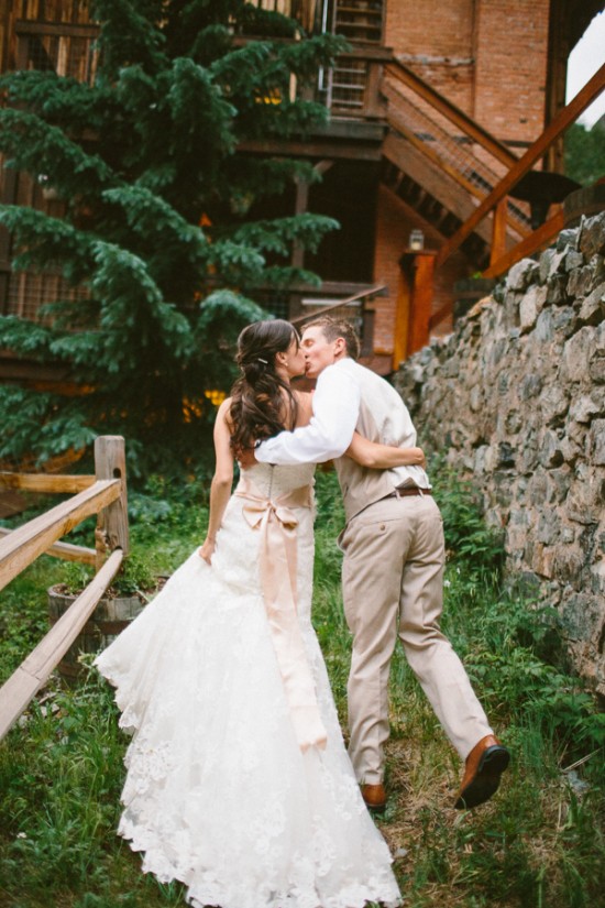 no-cellphone-service-colorado-wedding