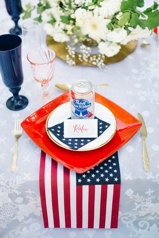 forth of july place setting