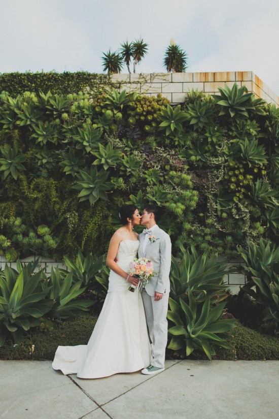 rainbow-wedding-with-a-super-cute