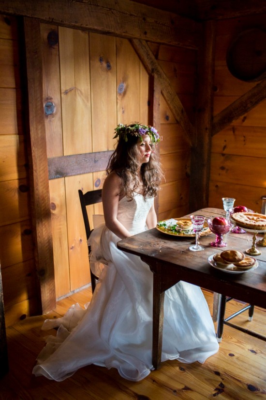romantic-wedding-ideas-in-deep-jewel