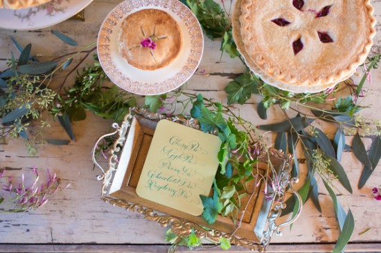 romantic-wedding-ideas-in-deep-jewel