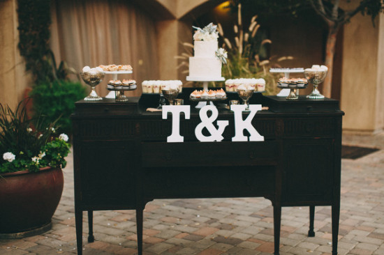 shabby-chic-plaza-wedding