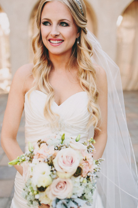 shabby-chic-plaza-wedding