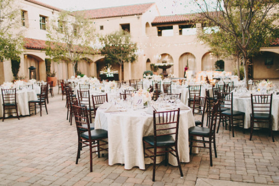 shabby-chic-plaza-wedding