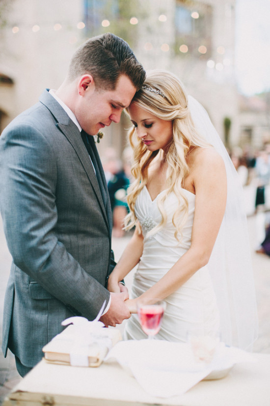 shabby-chic-plaza-wedding