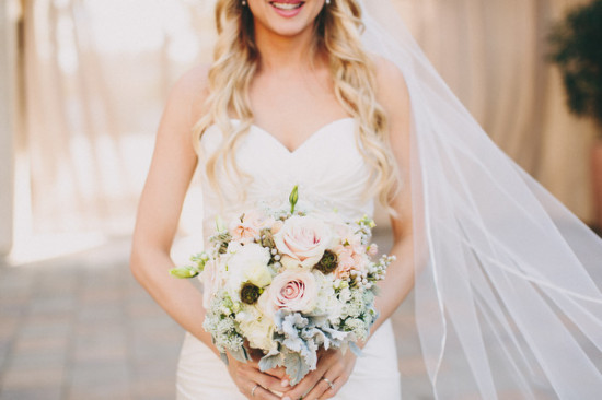 shabby-chic-plaza-wedding