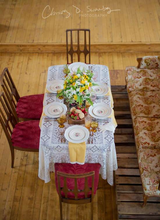 Elegant table setting with flowers, ready for a romantic meal